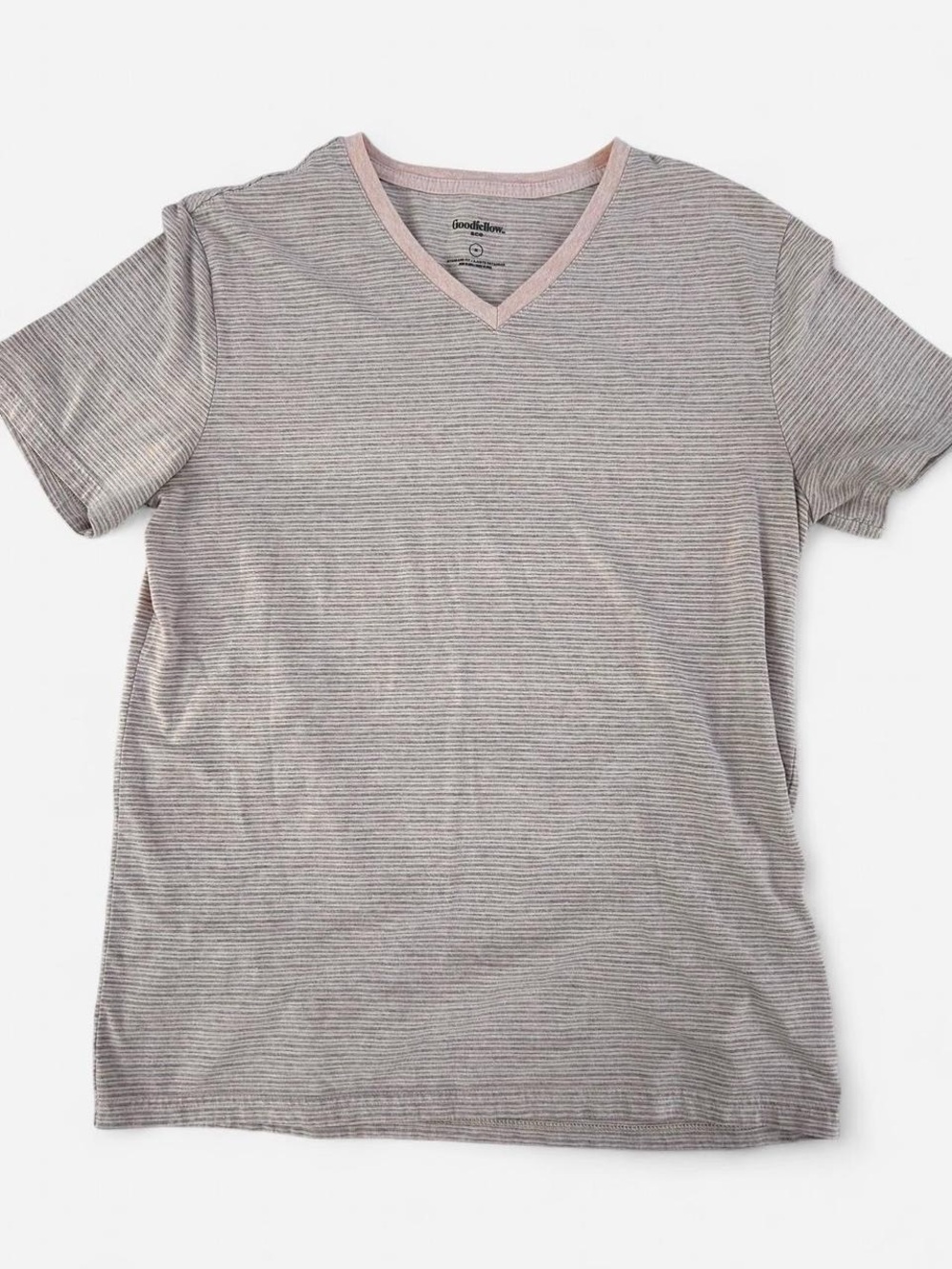 Men’s goodfellow v-neck